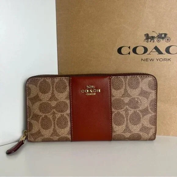 NWOT Coach Color-Block Coated Canvas Signature Slim Accordion Zip - Picture 1 of 10